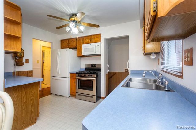 15234 Mulberry Street, Southgate, MI 48195