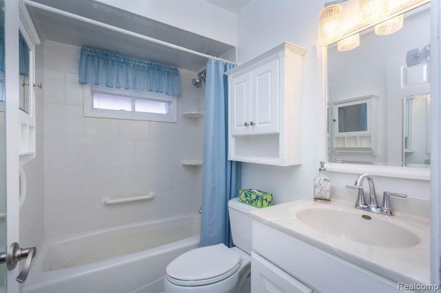 15234 Mulberry Street, Southgate, MI 48195