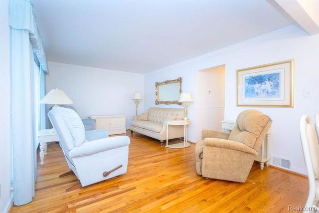 15234 Mulberry Street, Southgate, MI 48195