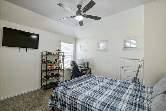 5312 Latigo Court, Alvin, TX 77511