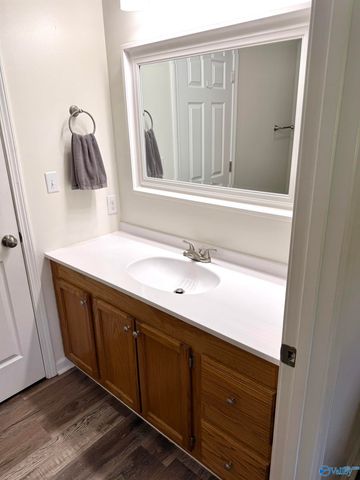 70 Damien Drive, Albertville, AL 35951