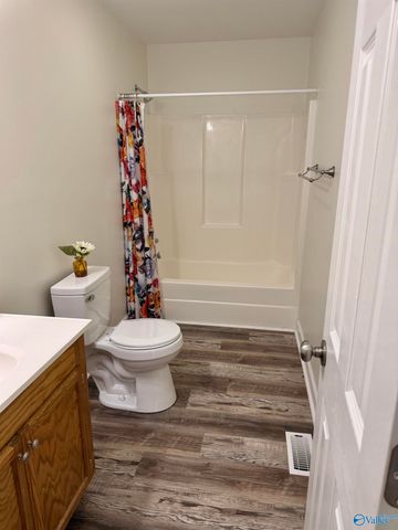 70 Damien Drive, Albertville, AL 35951
