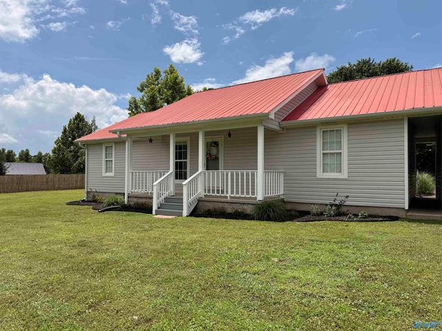 70 Damien Drive, Albertville, AL 35951