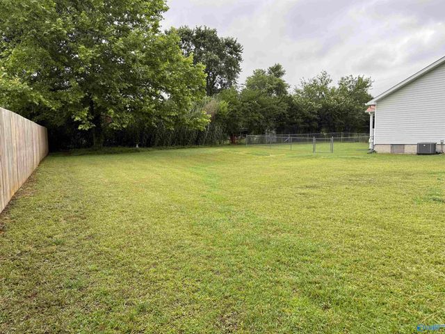 70 Damien Drive, Albertville, AL 35951