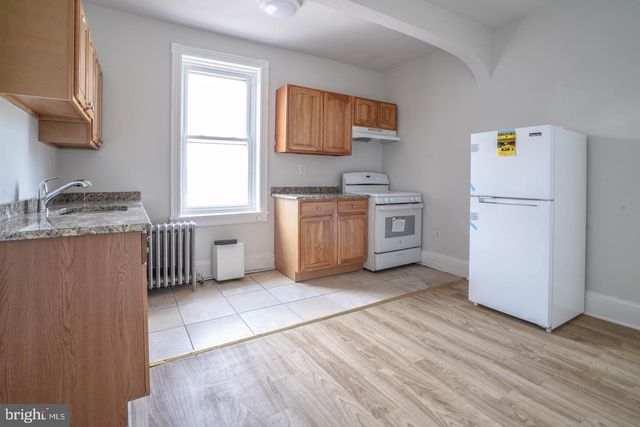 2011 E ALLEGHENY AVE, Philadelphia, PA 19134