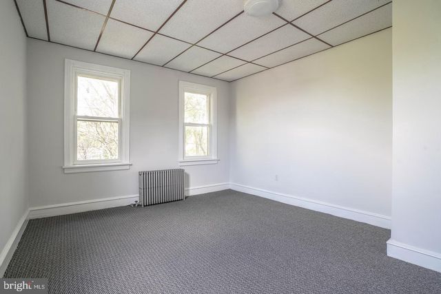 2011 E ALLEGHENY AVE, Philadelphia, PA 19134