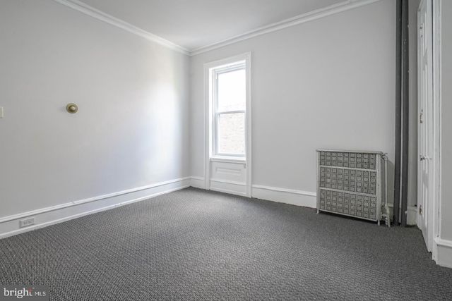 2011 E ALLEGHENY AVE, Philadelphia, PA 19134