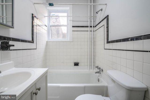 2011 E ALLEGHENY AVE, Philadelphia, PA 19134