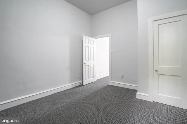 2011 E ALLEGHENY AVE, Philadelphia, PA 19134