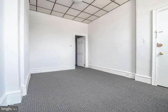 2011 E ALLEGHENY AVE, Philadelphia, PA 19134