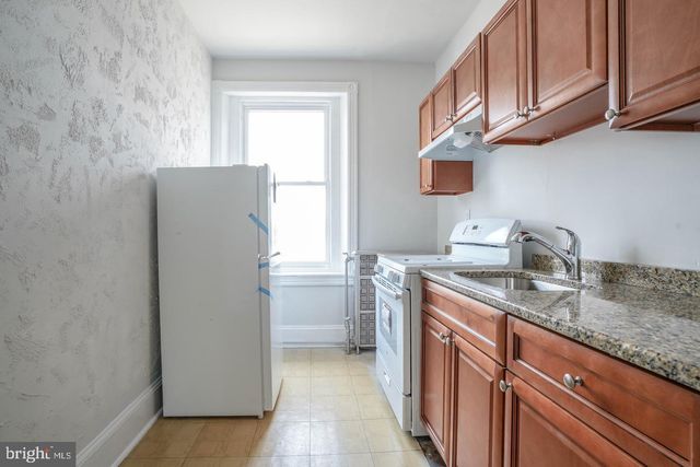 2011 E ALLEGHENY AVE, Philadelphia, PA 19134