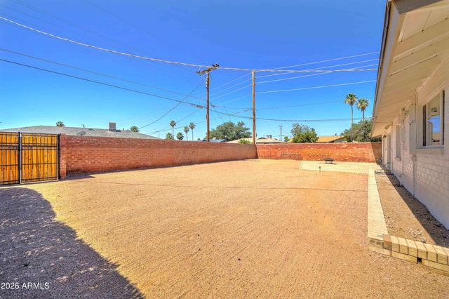 7001 E CYPRESS Street, Scottsdale, AZ 85257