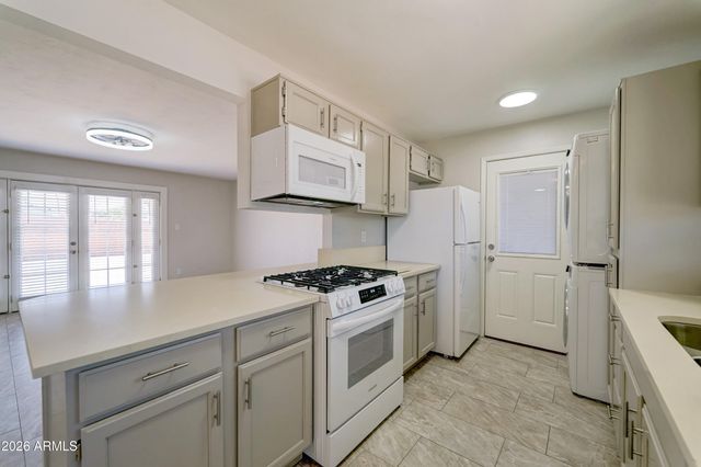 7001 E CYPRESS Street, Scottsdale, AZ 85257