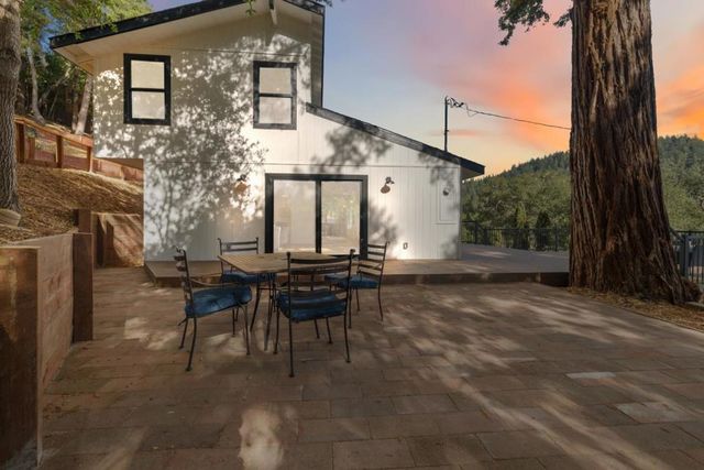 620 Manzanita Avenue, Boulder Creek, CA 95006