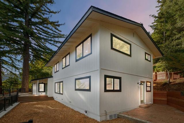 620 Manzanita Avenue, Boulder Creek, CA 95006