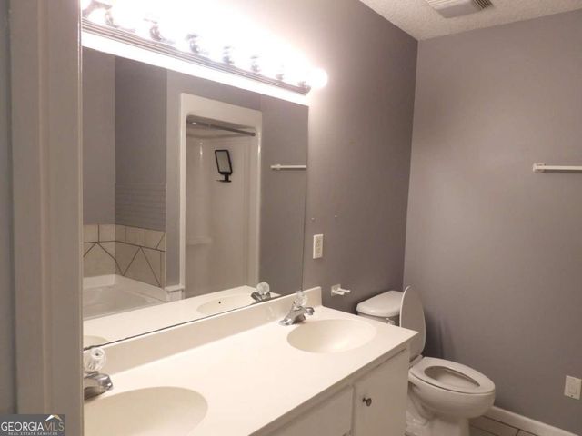 287 & 289 Windridge Drive, Brunswick, GA 31520