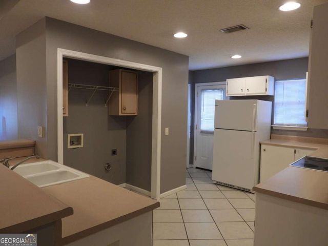 287 & 289 Windridge Drive, Brunswick, GA 31520