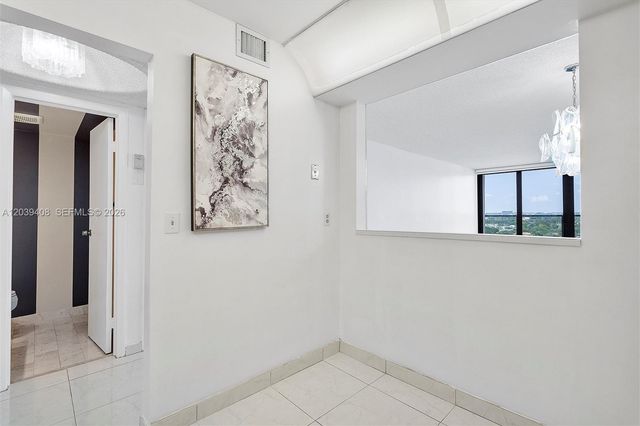 2301 S Ocean Drive 1406, Hollywood, FL 33019