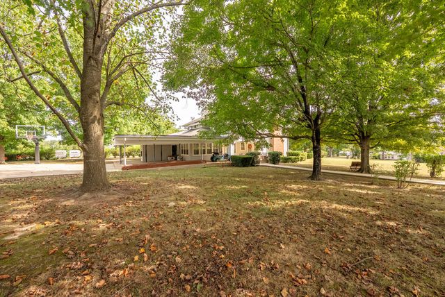 201 Hall Street, Alton, MO 65606