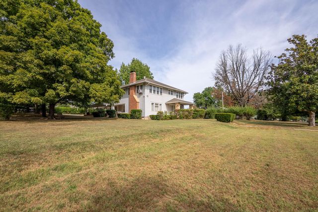 201 Hall Street, Alton, MO 65606