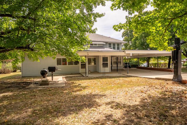 201 Hall Street, Alton, MO 65606