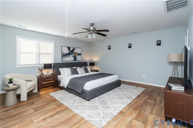 649 Bradford Ln, Petersburg, VA 23805