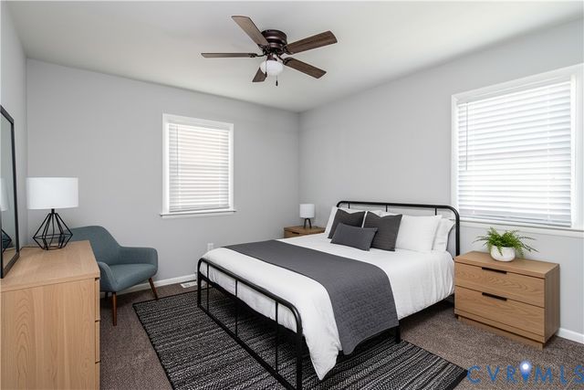 649 Bradford Ln, Petersburg, VA 23805