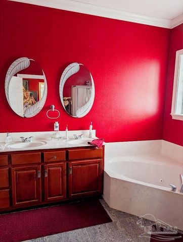 10225 Lillian Hwy, Pensacola, FL 32506