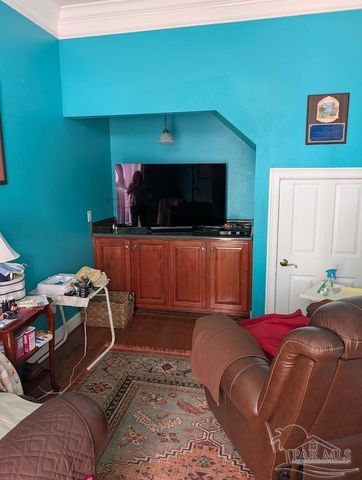10225 Lillian Hwy, Pensacola, FL 32506