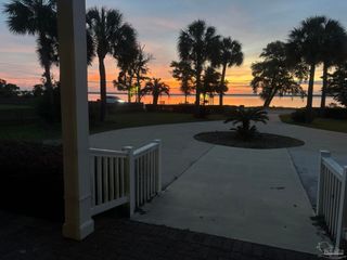 10225 Lillian Hwy, Pensacola, FL 32506
