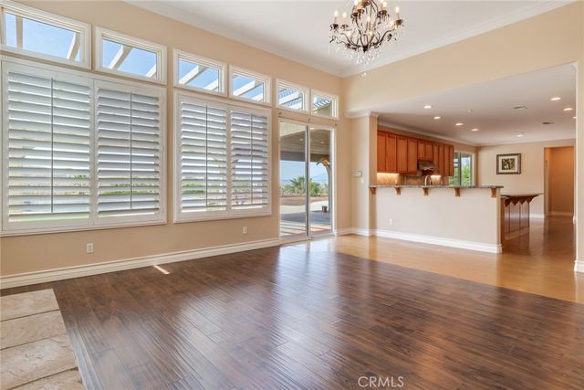 1910 Mesa View Lane, Redlands, CA 92373