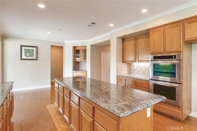 1910 Mesa View Lane, Redlands, CA 92373