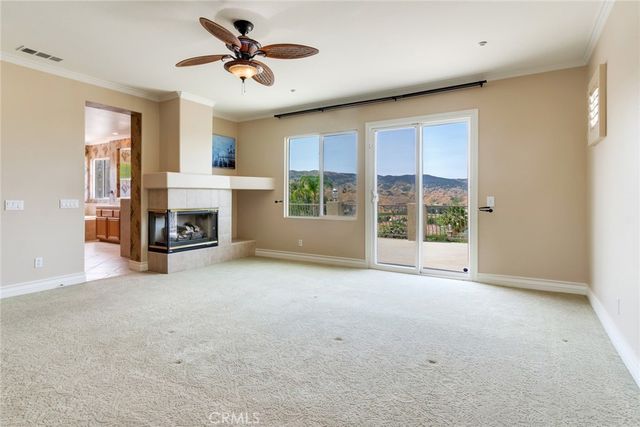1910 Mesa View Lane, Redlands, CA 92373