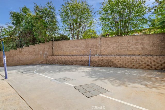 1910 Mesa View Lane, Redlands, CA 92373