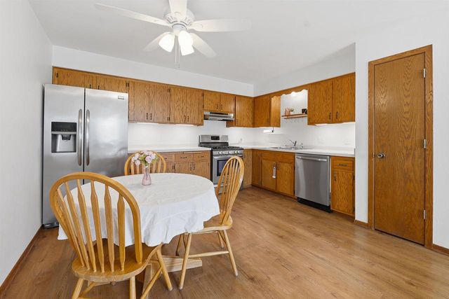 233 W PLEASANT STREET, Iron Ridge, WI 53035