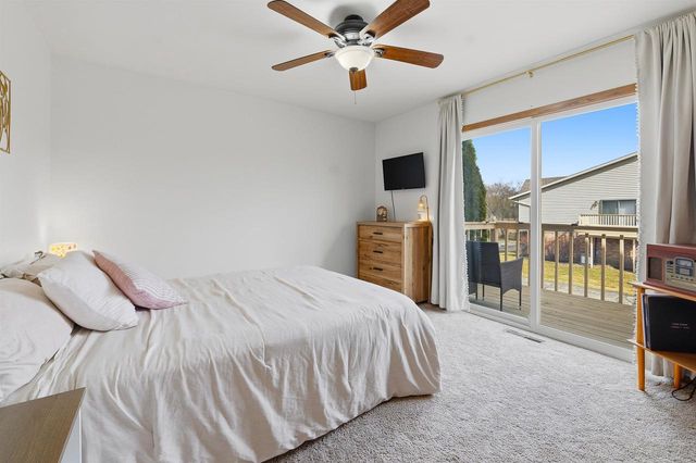 233 W PLEASANT STREET, Iron Ridge, WI 53035