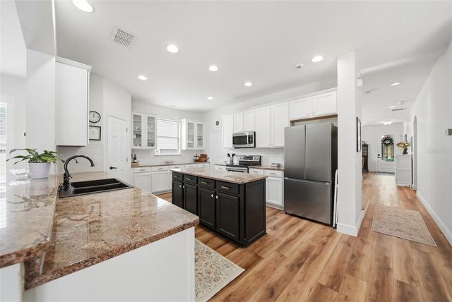 201 BURGESS DRIVE, Winter Springs, FL 32708