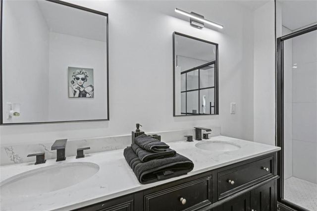 858 Hall NW Street, Atlanta, GA 30318