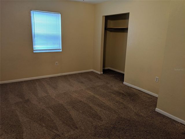 2360 W UNIVERSITY AVENUE, Gainesville, FL 32607