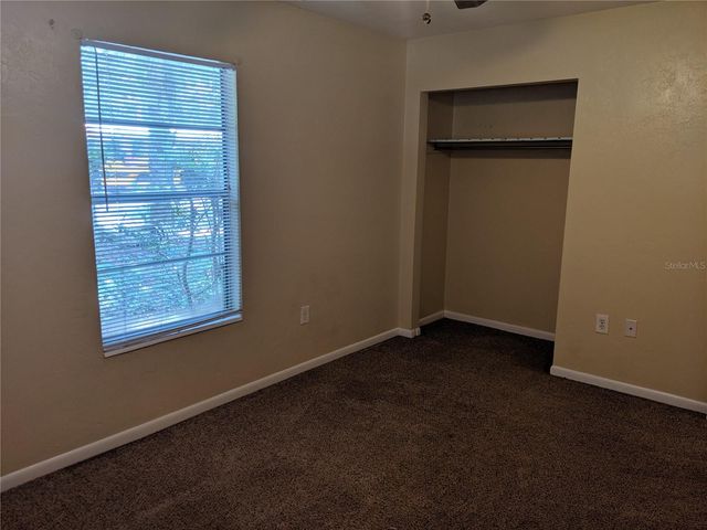 2360 W UNIVERSITY AVENUE, Gainesville, FL 32607