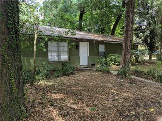 2360 W UNIVERSITY AVENUE, Gainesville, FL 32607