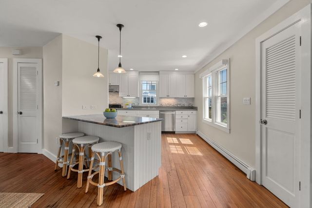 64 Ashburton Ave, Marshfield, MA 02050