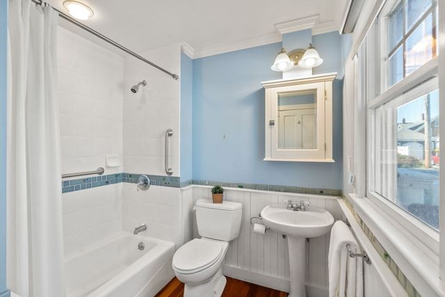 64 Ashburton Ave, Marshfield, MA 02050