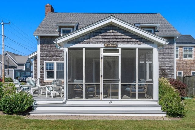 64 Ashburton Ave, Marshfield, MA 02050