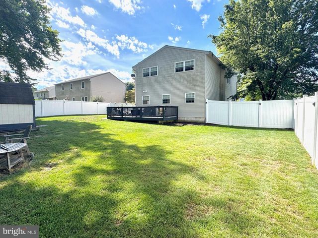 232 LONGLEAF DR, Blandon, PA 19510