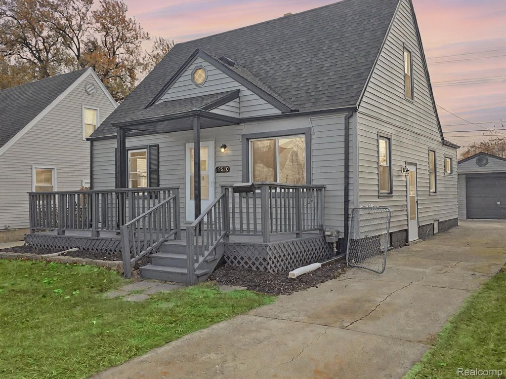 19820 Avalon Street, St. Clair Shores, MI 48080