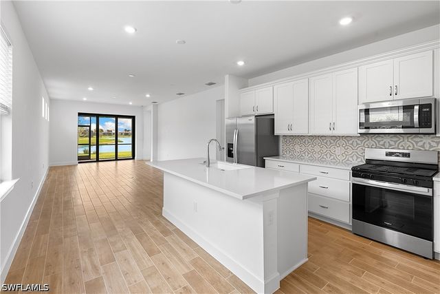 20593 Pebble Glen DR, Estero, FL 33928