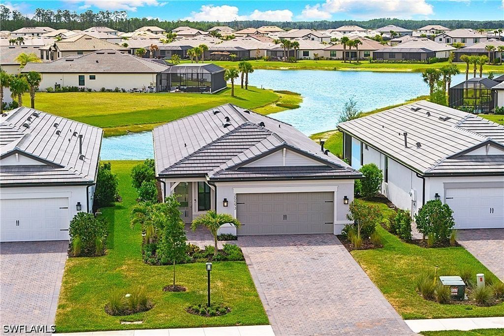 20593 Pebble Glen DR, Estero, FL 33928
