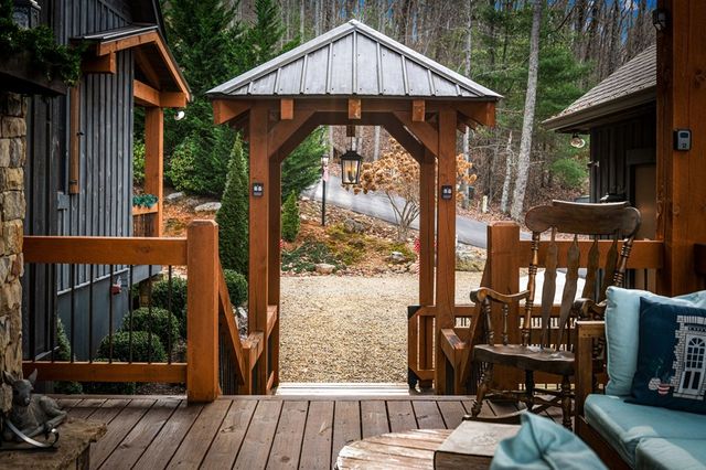 287 Scouts Overlook, Morganton, GA 30560