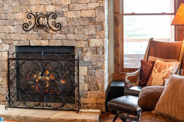 287 Scouts Overlook, Morganton, GA 30560